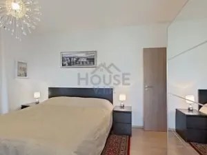 Pronájem bytu 4+kk, Praha - Vysočany, Jana Přibíka, 99 m2
