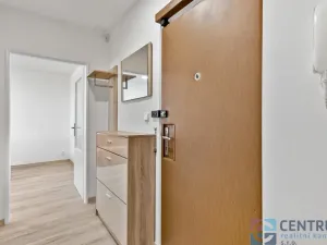 Pronájem bytu 3+1, Praha - Strašnice, Křenická, 68 m2