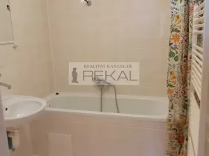 Pronájem bytu 3+kk, Praha - Dejvice, Evropská, 82 m2