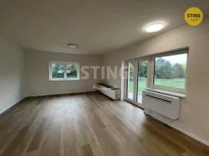 Pronájem bytu 3+kk, Ostrava, U Plesenky, 79 m2