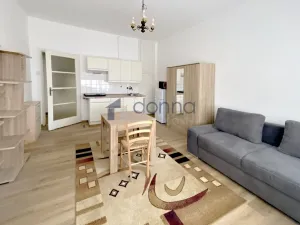 Pronájem bytu 1+kk, Praha, Slezská, 29 m2