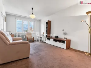 Prodej bytu 2+1, Karlovy Vary - Doubí, Modenská, 60 m2