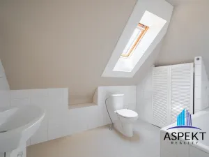 Pronájem bytu 1+1, Praha - Dejvice, Na pískách, 32 m2