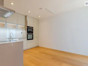 Pronájem bytu 4+kk, Praha - Třebonice, Do zahrádek II, 136 m2