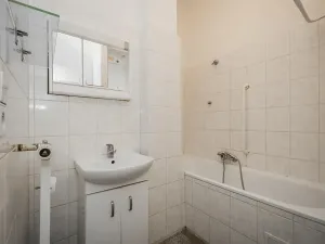 Pronájem bytu 1+1, Praha - Vršovice, Volyňská, 49 m2