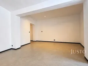 Pronájem obchodního prostoru, Písek, Žižkova třída, 42 m2