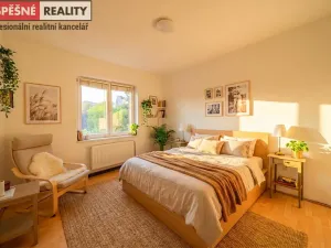 Prodej bytu 3+1, Praha - Hlubočepy, Slivenecká, 78 m2