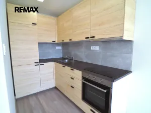 Pronájem bytu 2+kk, Praha - Stodůlky, Nušlova, 46 m2