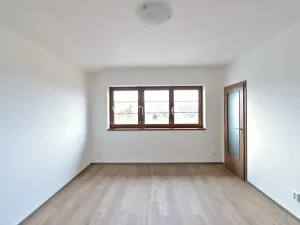 Pronájem vily, Horoměřice, Rabochova, 250 m2