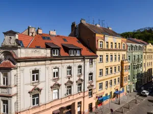 Pronájem bytu 2+kk, Praha - Košíře, Brožíkova, 65 m2