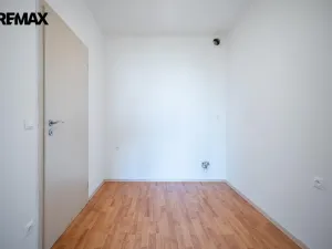 Prodej bytu 2+kk, Praha - Černý Most, Ocelkova, 56 m2