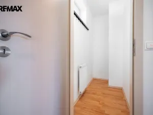 Prodej bytu 2+kk, Praha - Černý Most, Ocelkova, 56 m2