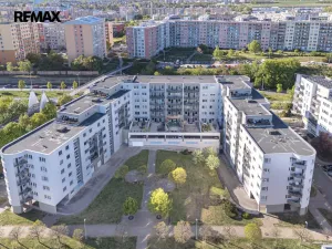Prodej bytu 2+kk, Praha - Černý Most, Ocelkova, 56 m2
