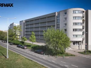 Prodej bytu 2+kk, Praha - Černý Most, Ocelkova, 56 m2