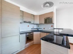 Pronájem bytu 2+kk, Praha - Smíchov, Na Císařce, 81 m2