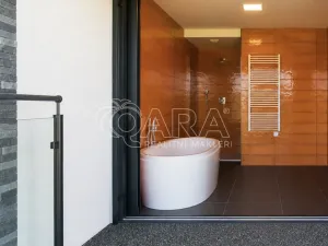 Pronájem rodinného domu, Černošice, Foglarova, 240 m2