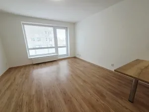 Pronájem bytu 1+kk, Uherské Hradiště, Zahrádky, 39 m2