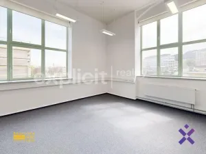 Pronájem kanceláře, Zlín, Vavrečkova, 421 m2
