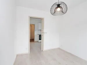 Pronájem bytu 2+kk, Praha - Bohnice, Pekařova, 43 m2