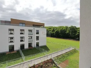 Pronájem bytu 2+kk, Praha - Bohnice, Pekařova, 43 m2