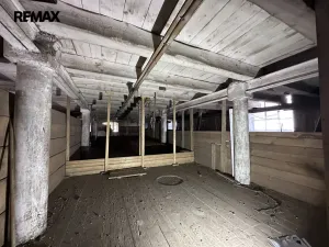 Prodej výrobních prostor, Jakubov u Moravských Budějovic, 830 m2