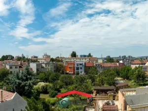 Prodej bytu 2+kk, Černovice, Charbulova, 52 m2