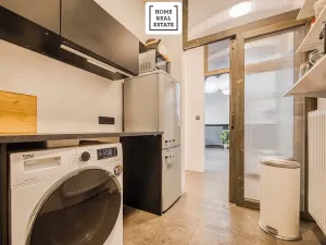 Prodej komerční nemovitosti, Praha - Smíchov, Pod Barvířkou, 73 m2