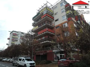 Pronájem garáže, Praha - Vysočany, Podkovářská, 18 m2