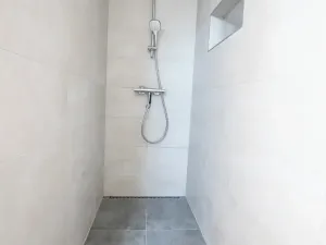Pronájem rodinného domu, Holubice, 122 m2