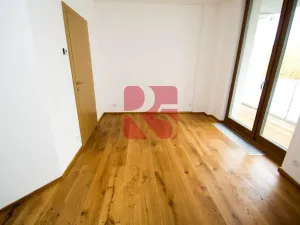 Pronájem bytu 2+kk, Praha, Na Křtině, 64 m2