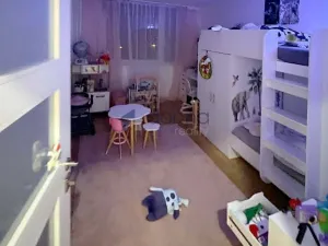 Pronájem bytu 3+kk, Praha, Bellušova, 89 m2