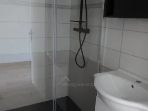Pronájem bytu 2+kk, Česká Lípa, Zhořelecká, 41 m2