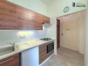 Pronájem bytu 2+kk, Praha - Vinohrady, V Horní Stromce, 45 m2