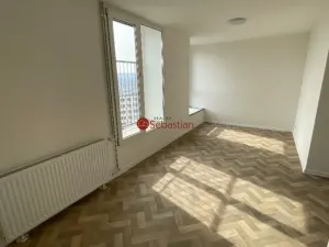 Pronájem bytu 3+1, Teplice - Trnovany, Antonína Sochora, 100 m2