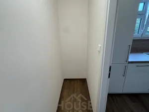 Pronájem bytu 3+kk, Kladno, Kordačova, 80 m2