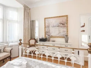 Pronájem bytu 2+kk, Praha - Bubeneč, Ovenecká, 56 m2