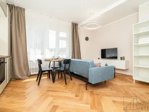 Prodej bytu 1+kk, Praha - Karlín, Pobřežní, 35 m2
