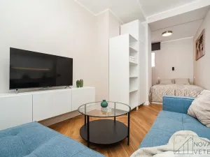 Prodej bytu 1+kk, Praha - Karlín, Pobřežní, 35 m2