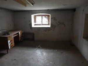 Pronájem bytu 3+1, Nový Bor - Arnultovice, Revoluční, 125 m2