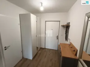 Pronájem bytu 2+kk, Praha - Modřany, Zlochova, 62 m2