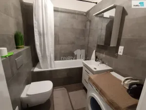 Pronájem bytu 2+kk, Praha - Modřany, Zlochova, 62 m2