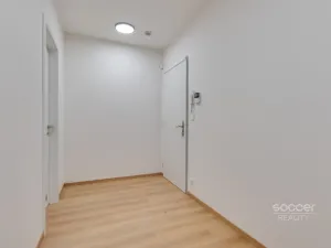 Pronájem bytu 2+kk, Praha - Vysočany, Poděbradská, 50 m2