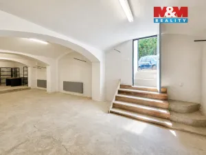 Prodej obchodního prostoru, Praha - Libeň, Pod Labuťkou, 83 m2