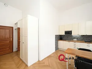 Pronájem kanceláře, Praha - Holešovice, Dukelských hrdinů, 146 m2