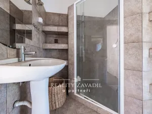 Prodej rodinného domu, Chlumec nad Cidlinou, Máchova, 216 m2