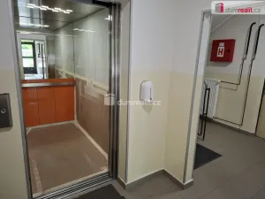 Pronájem bytu 1+kk, Praha - Kamýk, Písnická, 34 m2