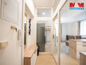 Pronájem bytu 1+kk, Hořice, Čsl. armády, 36 m2