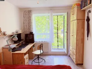 Prodej bytu 2+1, Milovice, Spojovací, 47 m2