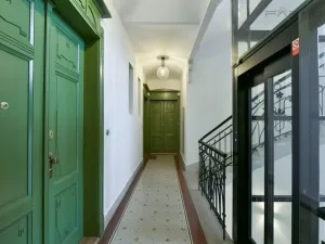 Pronájem bytu 4+kk, Praha - Vinohrady, náměstí Jiřího z Poděbrad, 107 m2