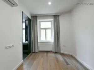 Pronájem bytu 4+kk, Praha - Vinohrady, náměstí Jiřího z Poděbrad, 107 m2
